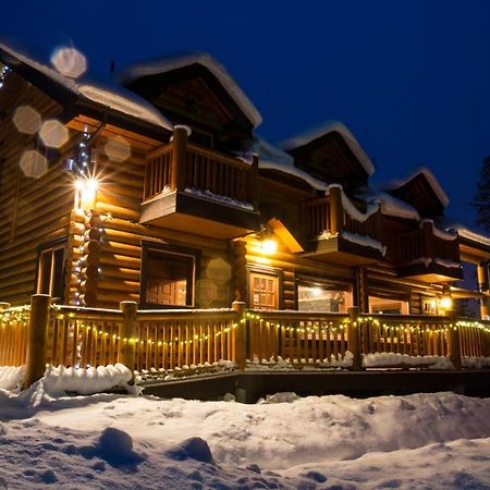 Castle Mountain Chalets Eksteriør bilde